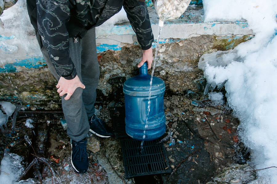 Родниковая вода