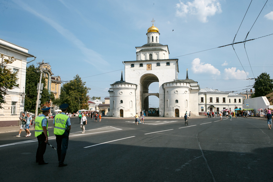 Картинки золотые ворота во владимире