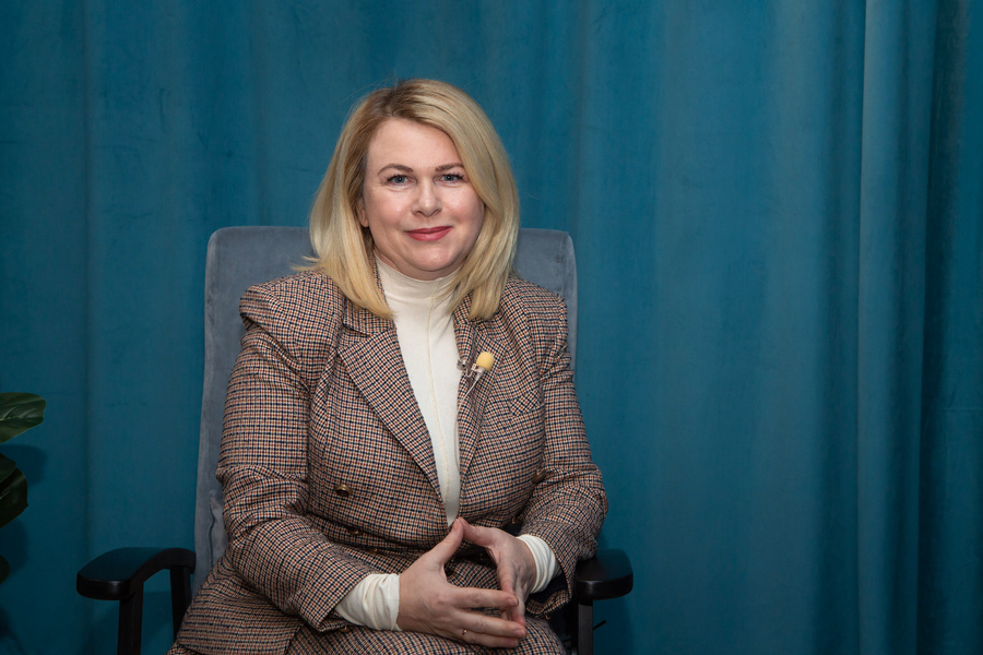 Министр внутренней политики Владимирской области Татьяна Адулова во время интервью