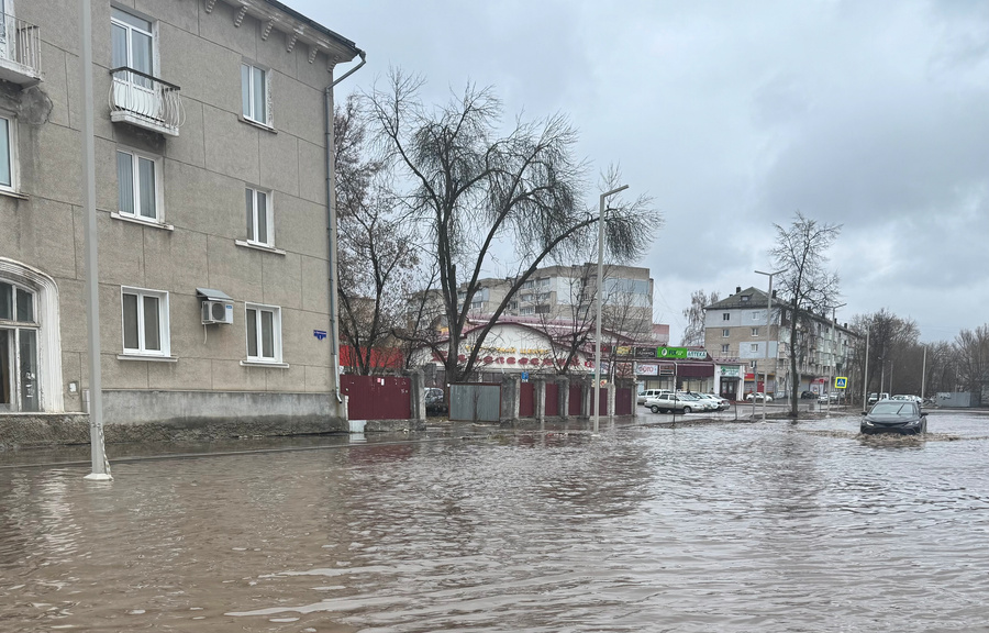 Затопленная улица Привокзальная в Муроме