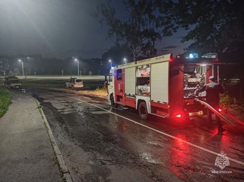 Сгоревший автомобиль в Муроме